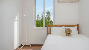 Chuncheon Dogandstay