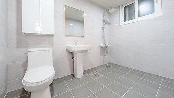 Chuncheon Dogandstay