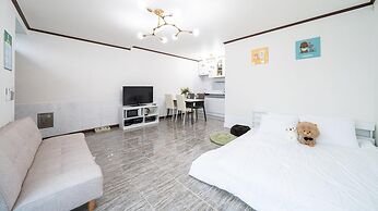 Chuncheon Dogandstay