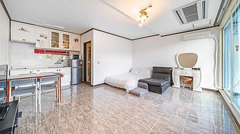 Chuncheon Dogandstay