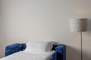 V Hotel