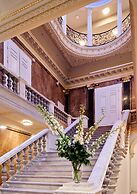 Hotel Altus Palace - Destigo Hotels