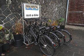 little AMSTEL HouseBoat