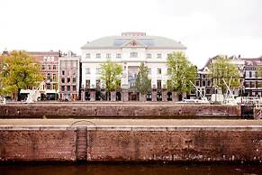 little AMSTEL HouseBoat