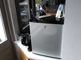 little AMSTEL HouseBoat