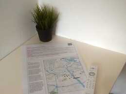 little AMSTEL HouseBoat