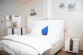 Macoba Luxury Apartments