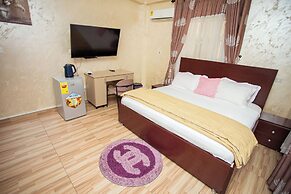 Macoba Luxury Apartments