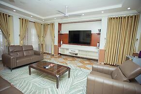 Macoba Luxury Apartments