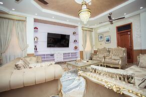 Macoba Luxury Apartments