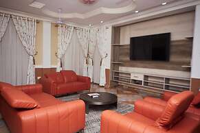 Macoba Luxury Apartments