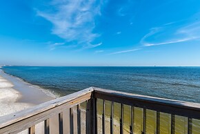 Sun Spot - True Gulf Front Private Home With Lovely Gulf Side Deck. 4