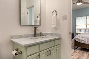 Sun Spot - True Gulf Front Private Home With Lovely Gulf Side Deck. 4