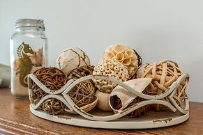 West Beach - Stay On The Sand! Gulf Views Galore, Only Steps To The Sh