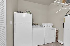 Tramarlis - Bright And Airy Bayfront Home. Enjoy Unobstructed Views An