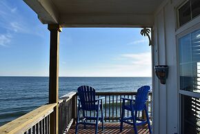 Island Time - Less Than 100 Feet From The Gulf Waters. Enjoy Your Days