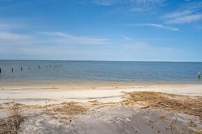 Tidal Wave - Big And Bold Bayfront Beauty! Perfect For The Whole Famil