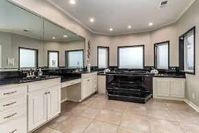 Tidal Wave - Big And Bold Bayfront Beauty! Perfect For The Whole Famil