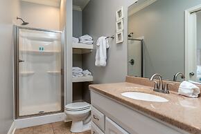 Tidal Wave - Big And Bold Bayfront Beauty! Perfect For The Whole Famil