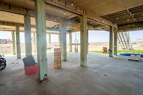 Tidal Wave - Big And Bold Bayfront Beauty! Perfect For The Whole Famil