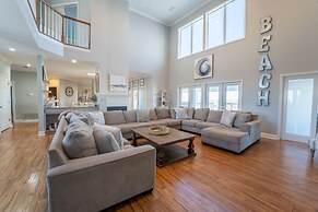 Tidal Wave - Big And Bold Bayfront Beauty! Perfect For The Whole Famil