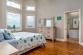 Tidal Wave - Big And Bold Bayfront Beauty! Perfect For The Whole Famil