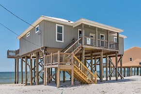 Southern Breeze - Gulf Front! Pet Friendly! Bring The Whole Family For