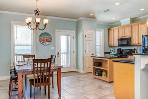 Southern Breeze - Gulf Front! Pet Friendly! Bring The Whole Family For