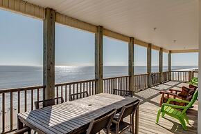 Marisol - Pet Friendly And Gulf Front! Enjoy The Large Deck With Amazi