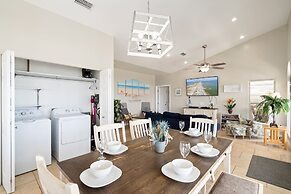 Marisol - Pet Friendly And Gulf Front! Enjoy The Large Deck With Amazi