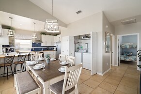 Marisol - Pet Friendly And Gulf Front! Enjoy The Large Deck With Amazi