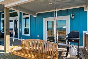 Serenity Now - Two Master Bedrooms - North and South facing decks - Pe