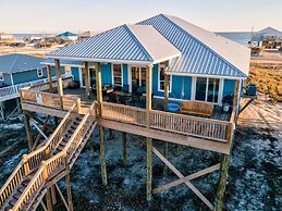 Serenity Now - Two Master Bedrooms - North and South facing decks - Pe