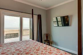 Serenity Now - Two Master Bedrooms - North and South facing decks - Pe