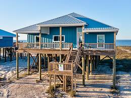 Serenity Now - Two Master Bedrooms - North and South facing decks - Pe