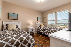 Tropical Paradise - North Side Beach Beauty! Pet Friendly - Swimming, 