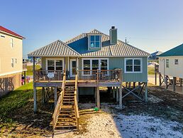 Tropical Paradise - North Side Beach Beauty! Pet Friendly - Swimming, 