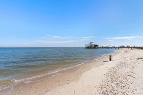 Easy Breezy - Waterfront And Wonderful! Private Pool - Pet Friendly! 3