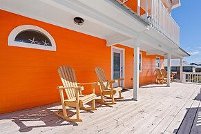 Easy Breezy - Waterfront And Wonderful! Private Pool - Pet Friendly! 3