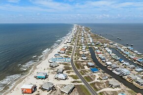 Island Sun - First Row Beach House! Fun And Games Galore - Including A