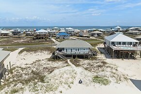 Island Sun - First Row Beach House! Fun And Games Galore - Including A