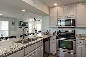 Island Escape - Gulf Access And Pet Friendly - Plus Amazing Views From