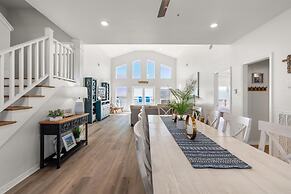 Wave Louder - Gulf View Beach House With New Private Heated Pool! Pet 