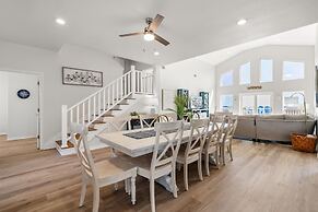 Wave Louder - Gulf View Beach House With New Private Heated Pool! Pet 