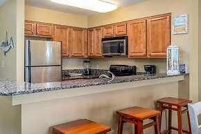 Footprints In The Sand - Beautiful First Floor Walk-out Is Only Steps