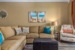 Footprints In The Sand - Beautiful First Floor Walk-out Is Only Steps