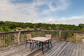 Purple Parrot - You Will Be Amazed At The Panoramic Island Views From