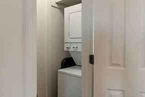 Saltaire - Pet Friendly! Amazing Wrap Around Porch - Steps From The Ba