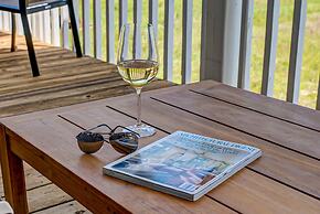 Saltaire - Pet Friendly! Amazing Wrap Around Porch - Steps From The Ba