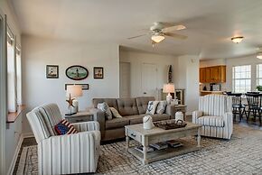 Saltaire - Pet Friendly! Amazing Wrap Around Porch - Steps From The Ba